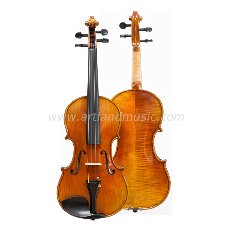 Bonito violín antiguo con llama (AVA100)